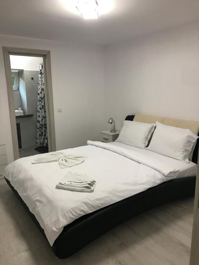 Miva Home Braşov Buitenkant foto
